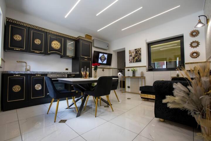 Gd Luxury Suite Randazzo Eksteriør billede
