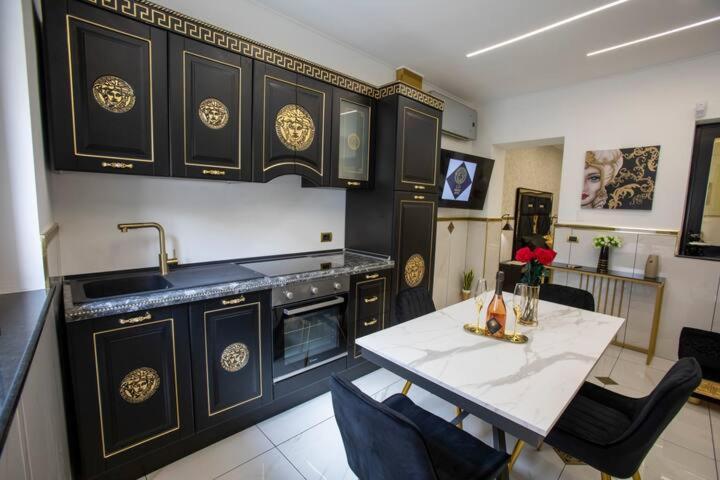 Gd Luxury Suite Randazzo Eksteriør billede